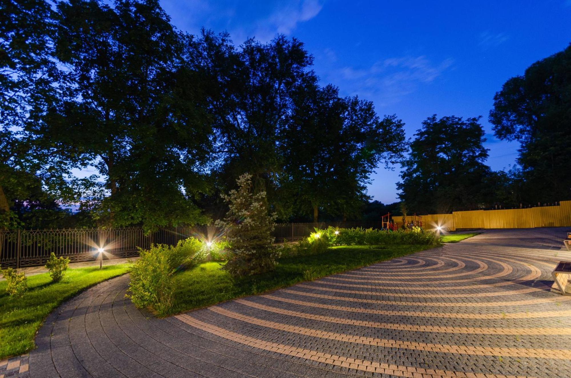 Luxury Apartment Close To The City Centre Chişinău Esterno foto