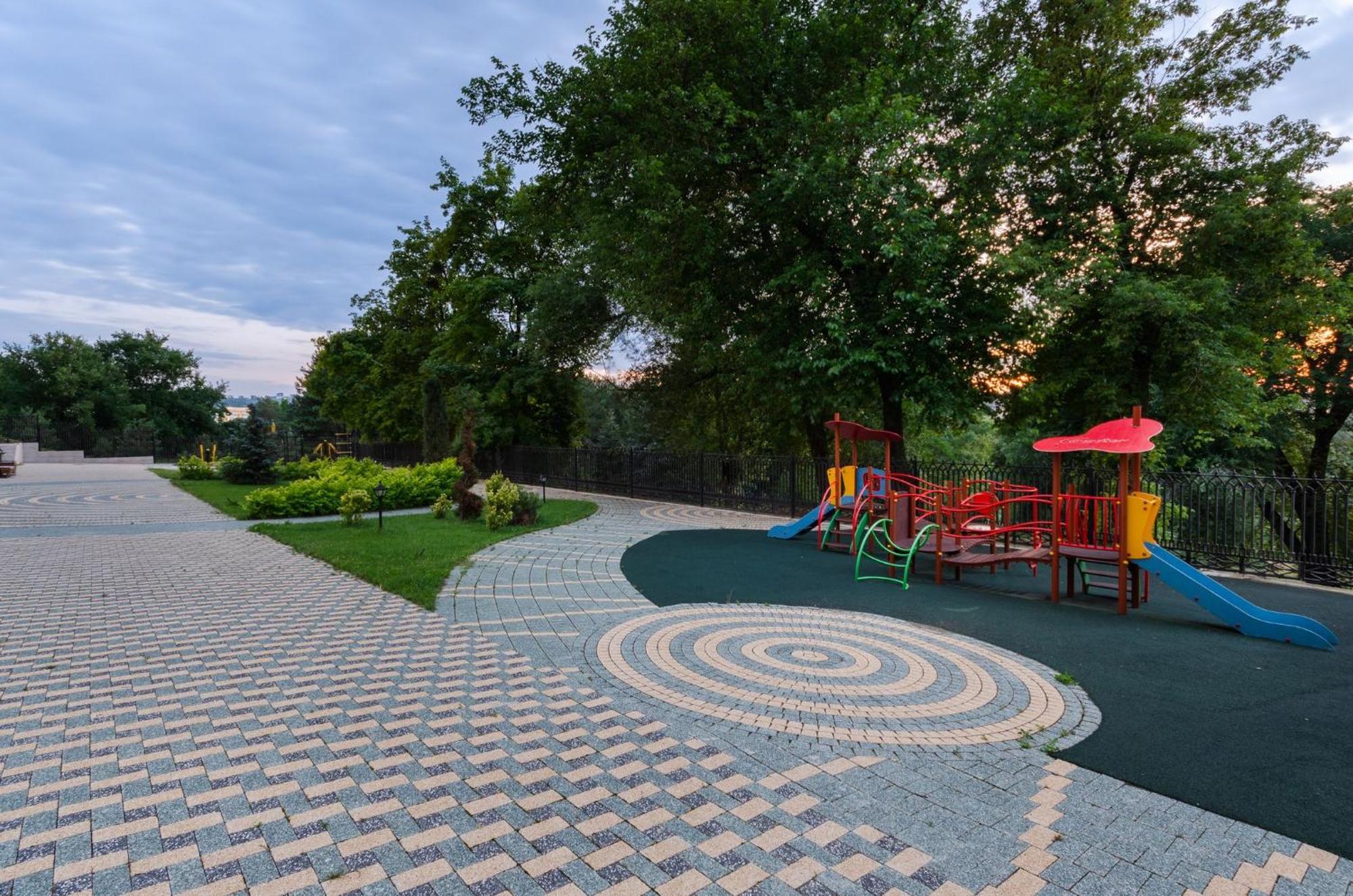 Luxury Apartment Close To The City Centre Chişinău Esterno foto